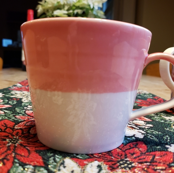 Mugs - Picture 3 of 11